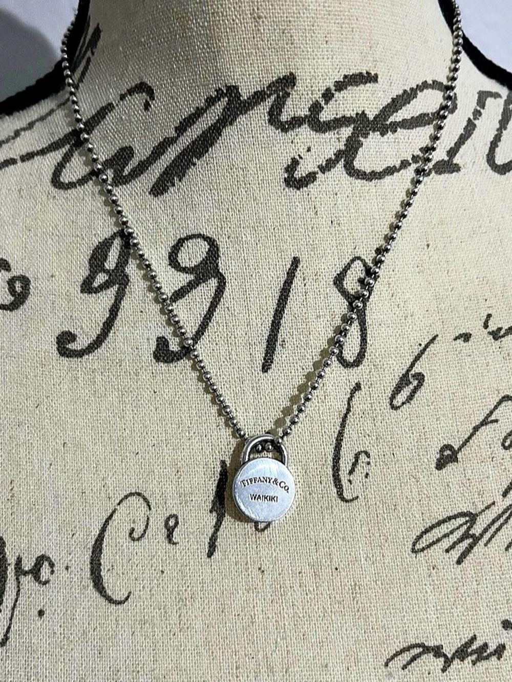 Tiffany & Co. Waikiki Pendant Necklace in Silver